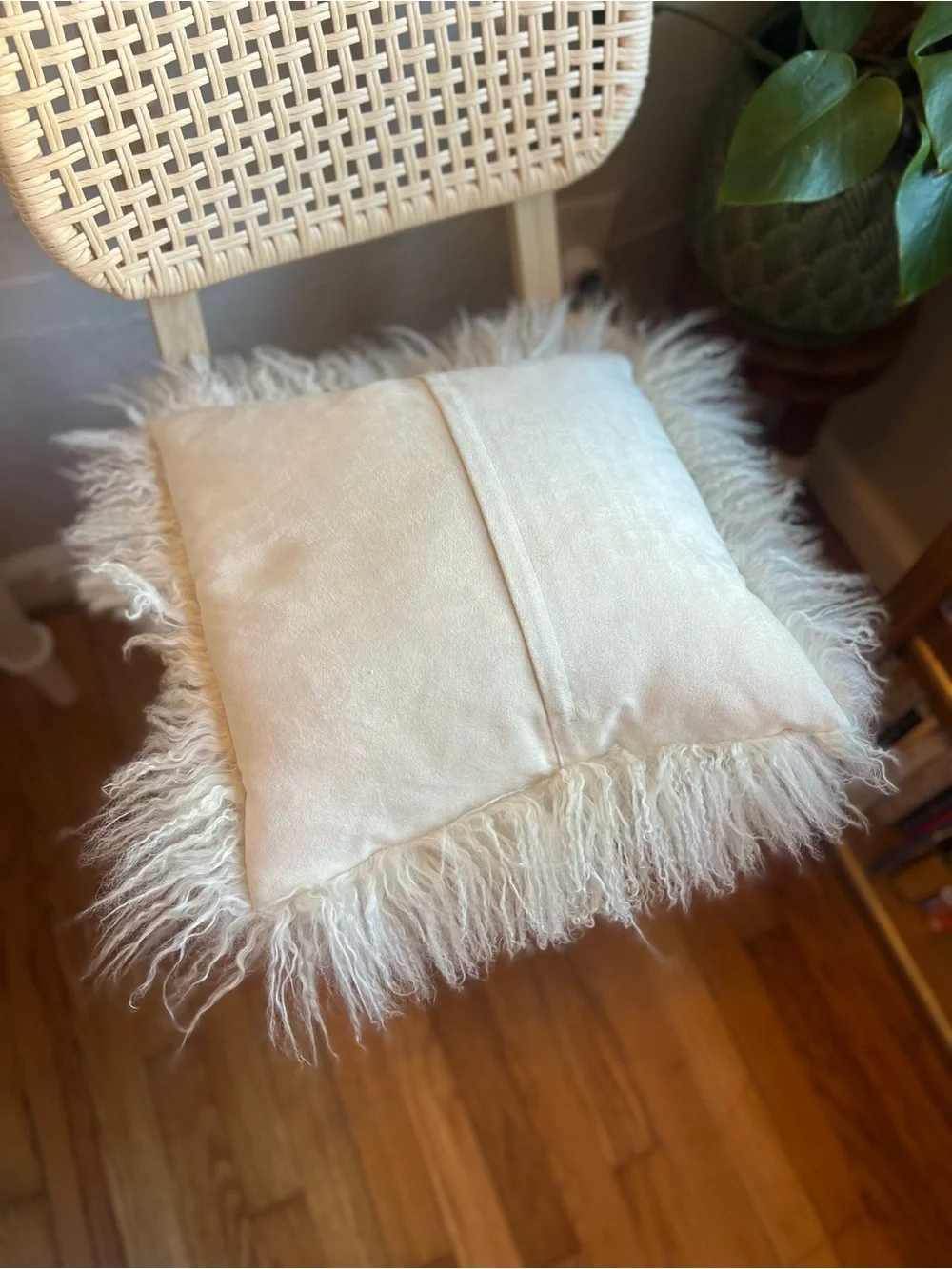 Vintage White Mongolian Lamb Fur Pillow Cover | Icelandic Sheepskin Style Boho